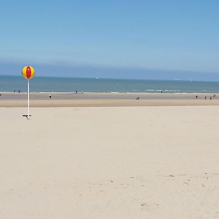 Marjori Oostende met gratis parkeerplaats Buitenkant foto